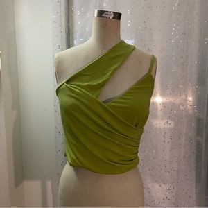 One shoulder crop top